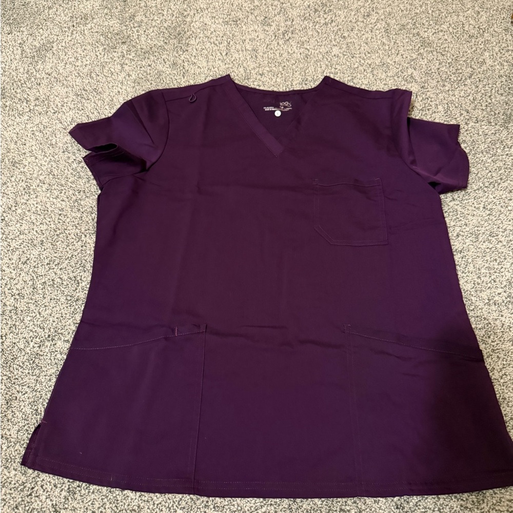 Vibrant Purple Women's Short Sleeve Top